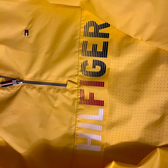 Like new Tommy Hilfiger wind breaker. - Picture 2 of 2
